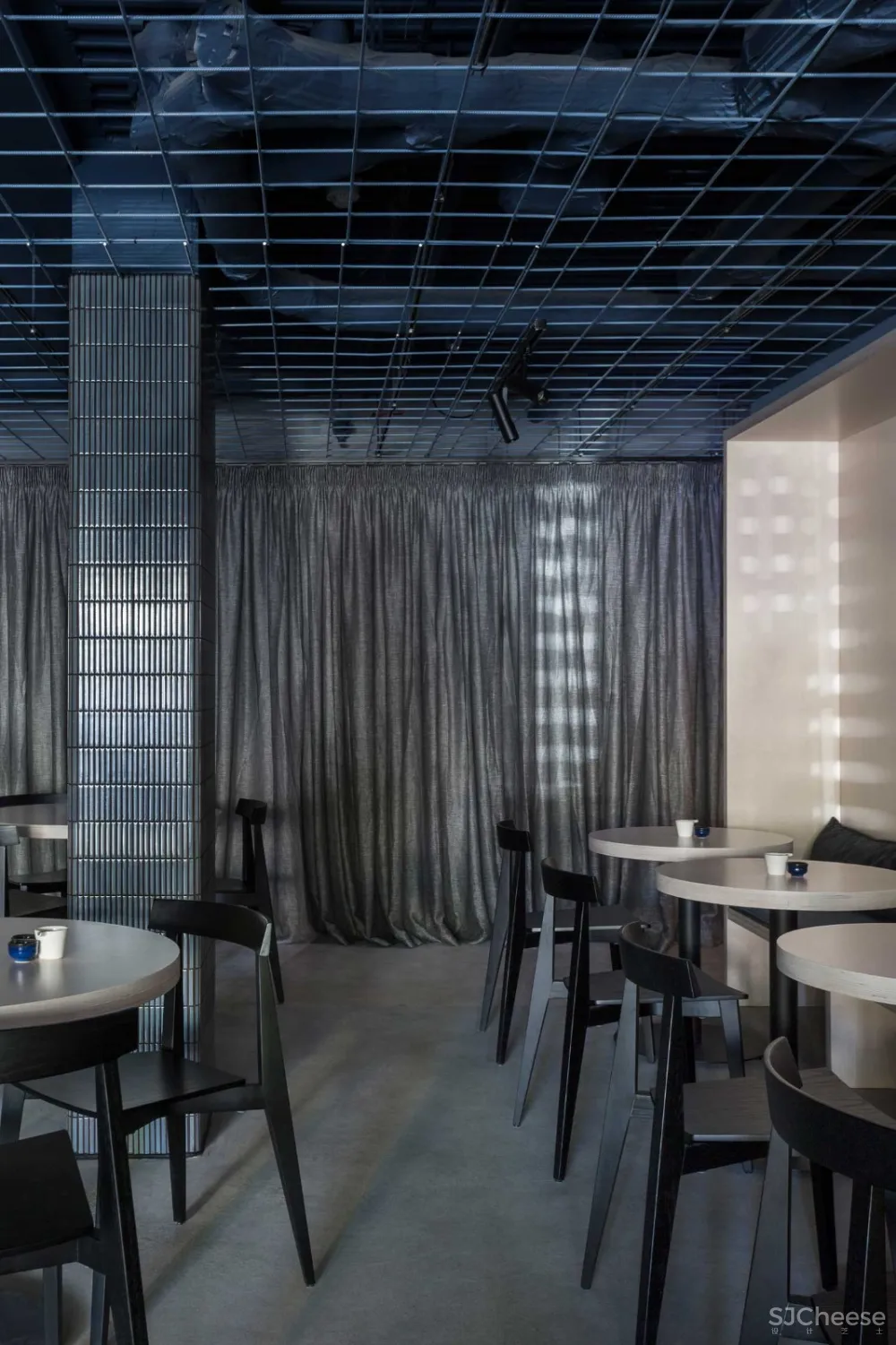 首发 | Figureground Architecture：MR . JOE餐厅