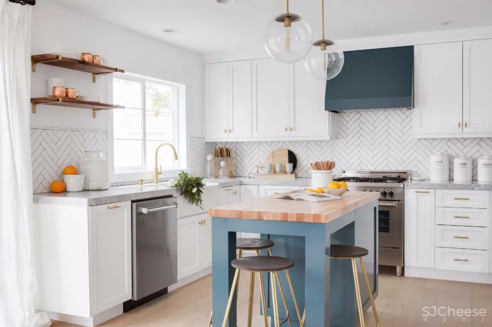 Lindye Galloway | 清新的海岛风格