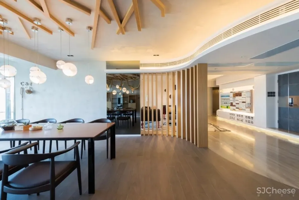 BB无障碍公寓,从孩子视角设计的艺术之家 维斯林室内建筑设计