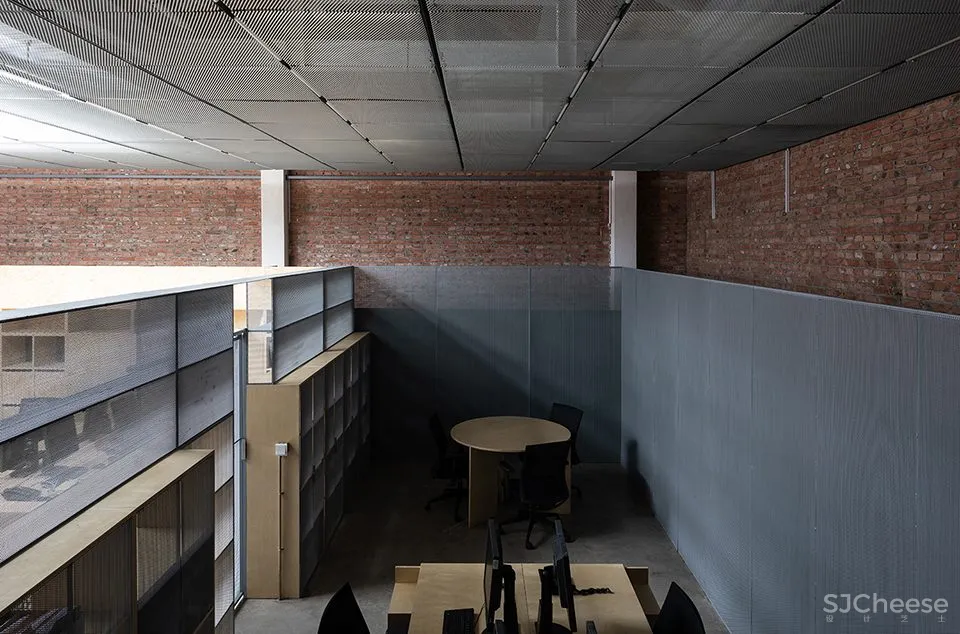 PAGEONE 胡同中的办公室 即作建筑