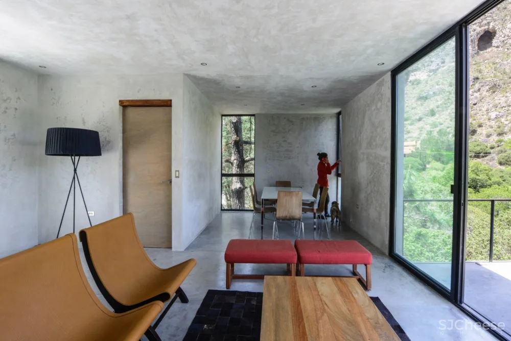 214E小屋,面向林间的观景台 / P+0 Architecture + David 首