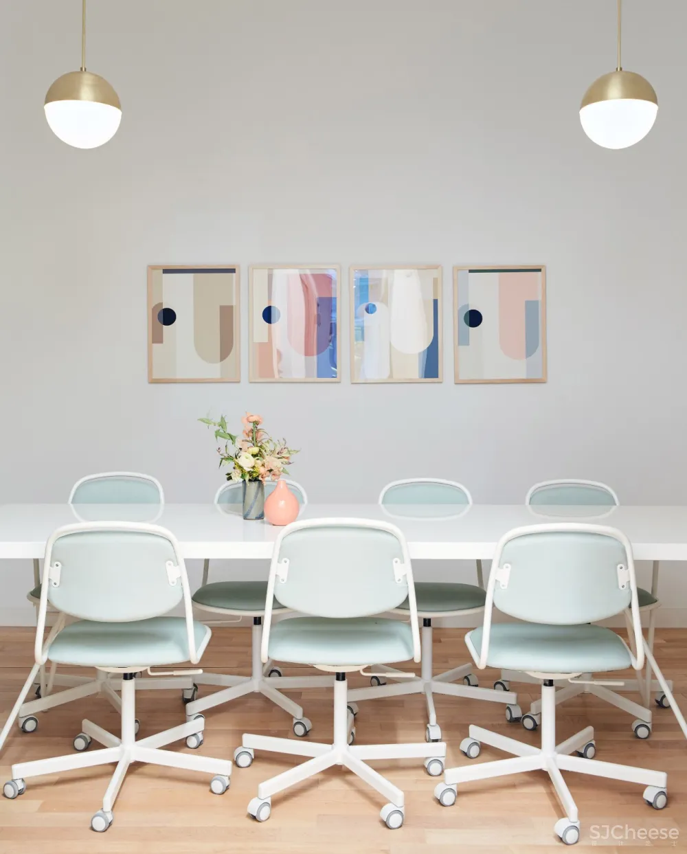 最新 | Alda Ly设计健康的质朴和家庭细节：纽约欧芹诊所 首