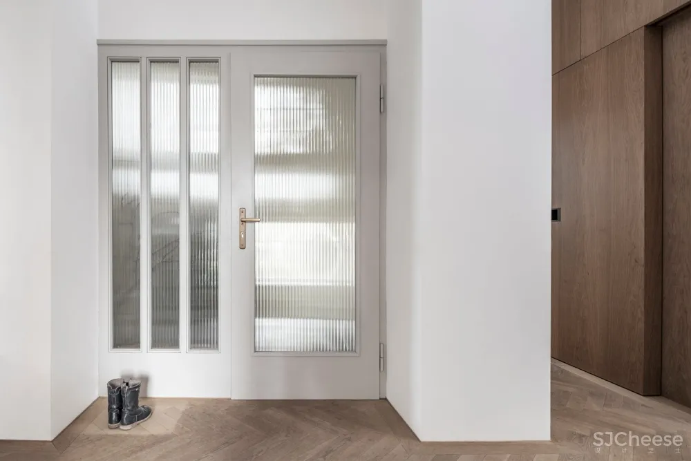 Holzrausch | 德国 Ostufer 公寓 首