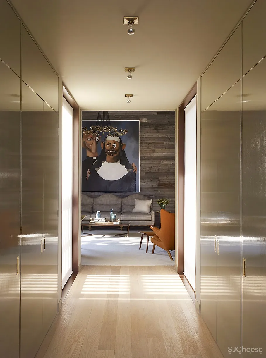 Fox Nahem | 经典现代的精致内饰