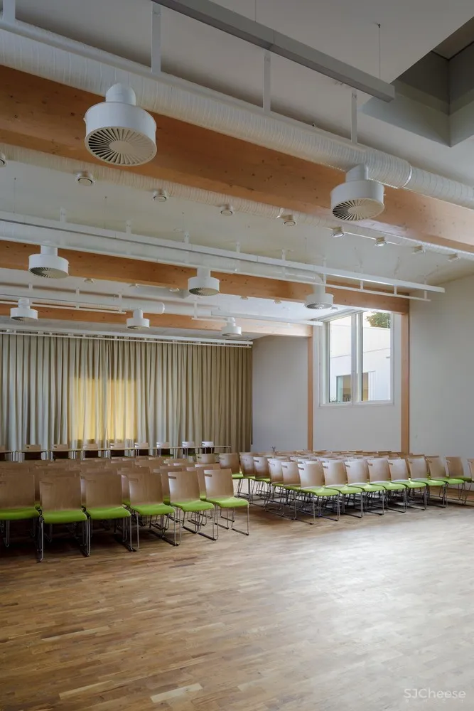 Town Hall in Prague A.LT architekti