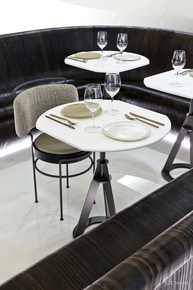 Mistral Iguatemi Wine Store Studio Arthur Casas