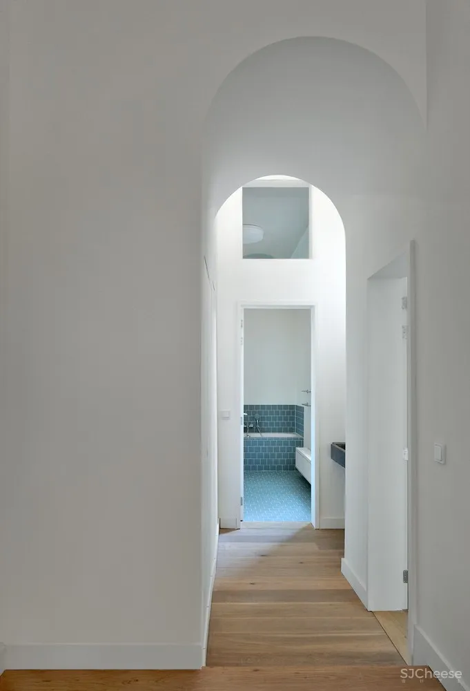 Bovenbouw + Barbara Van Der Wee Architects | 比利时折衷主义住宅翻新 首