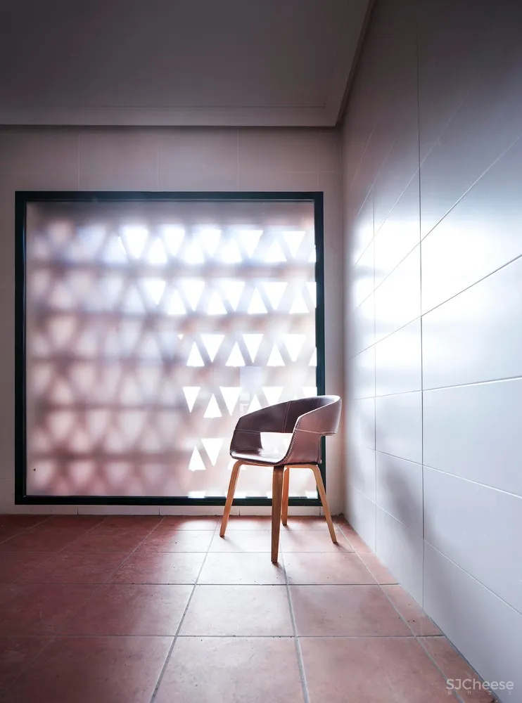 OOIIO Arquitectura | 西班牙传统小屋 Cottage in Las Herencias 首