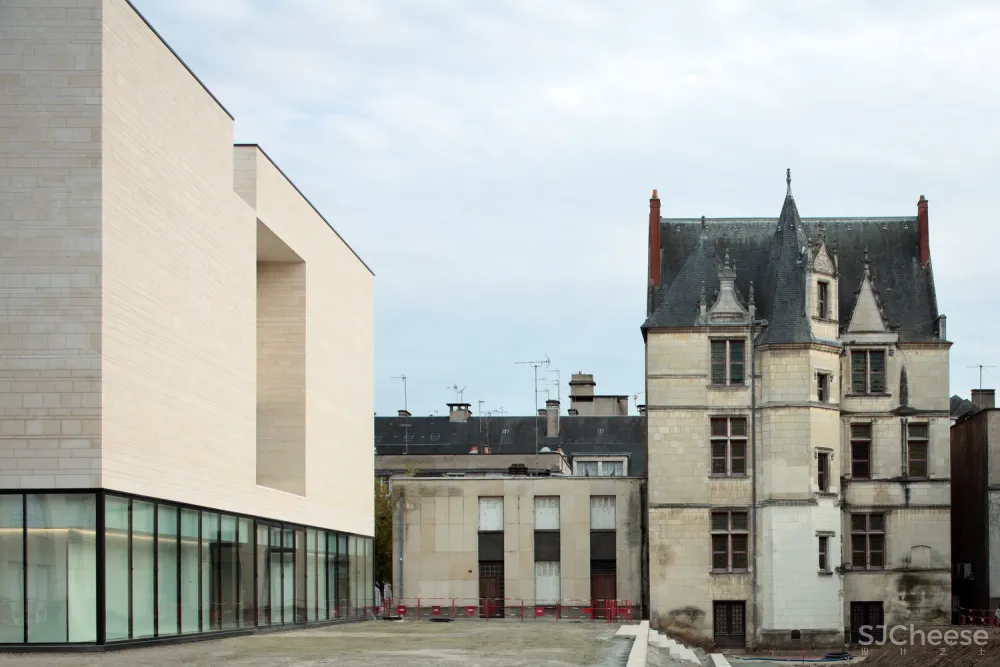 OlivierDebré当代艺术中心 Aires Mateus