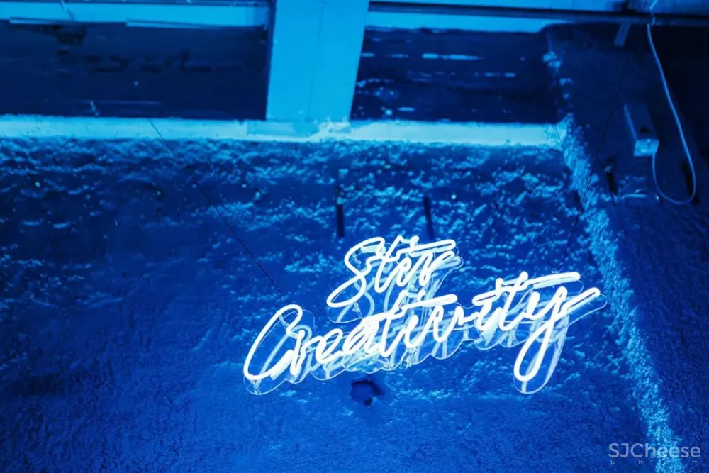 首发 孟买蓝宝石酒吧-工作室:激发艺术创造力的热情派对