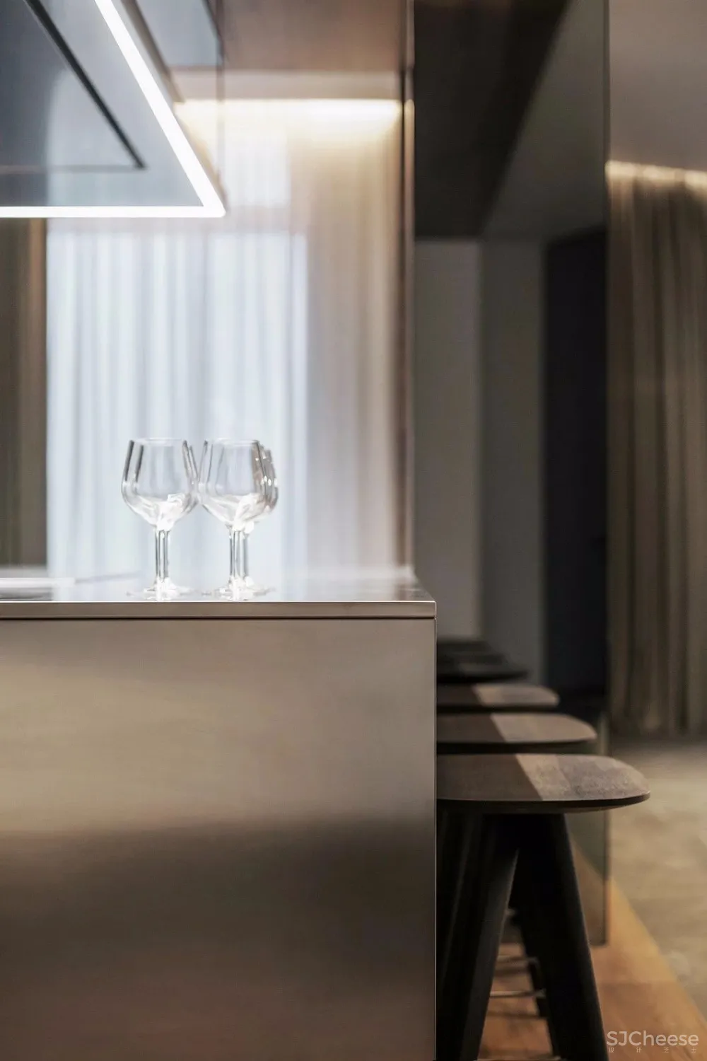 高级黑,不是一般的帅!