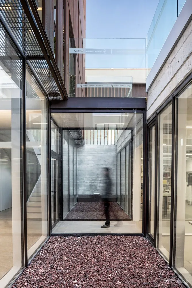 Sant Sadurní d’Anoia 文化中心 / taller 9s arquitectes