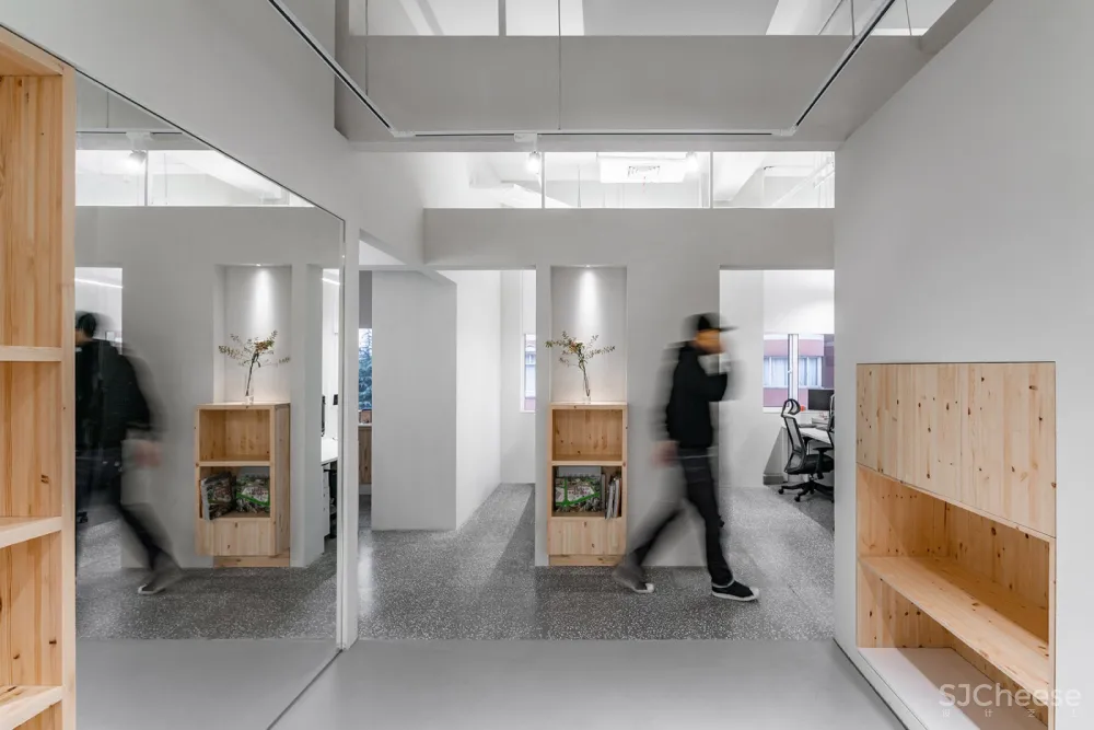 上海华山路ORIA办公室 / 上海和睿规划建筑设计有限公司 首