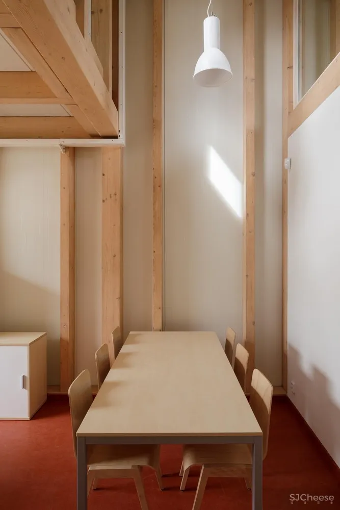 Town Hall in Prague A.LT architekti