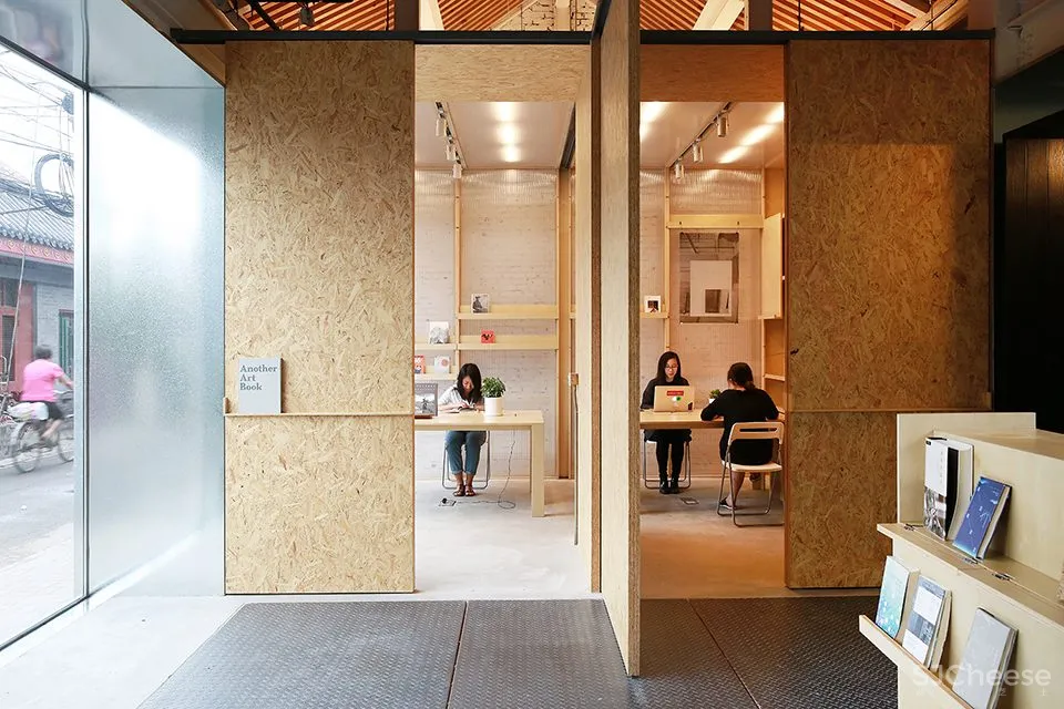 PAGEONE 胡同中的办公室 即作建筑