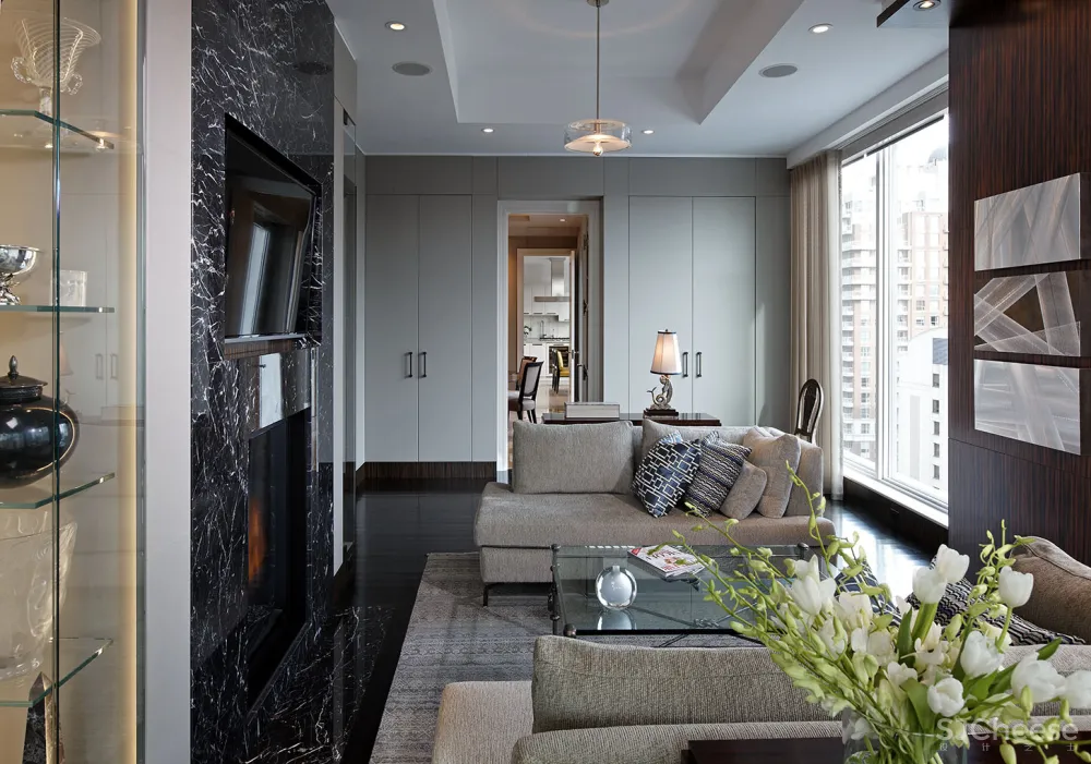 Douglas | 具有历史感和现代感的迷人空间 首