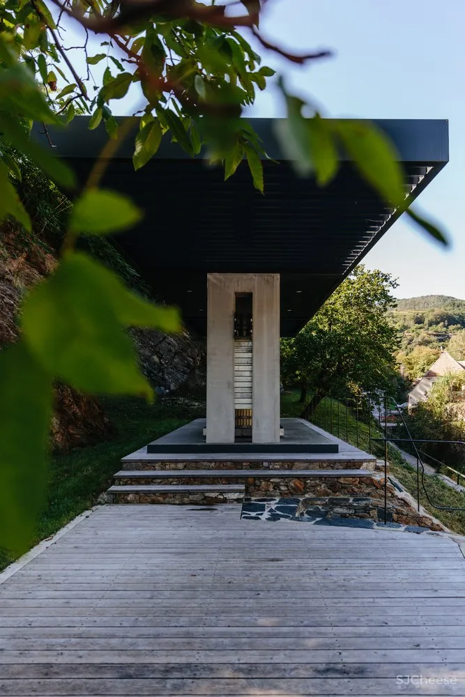 Tzou Lubroth Architekten | 多瑙河神秘的葡萄酒庄