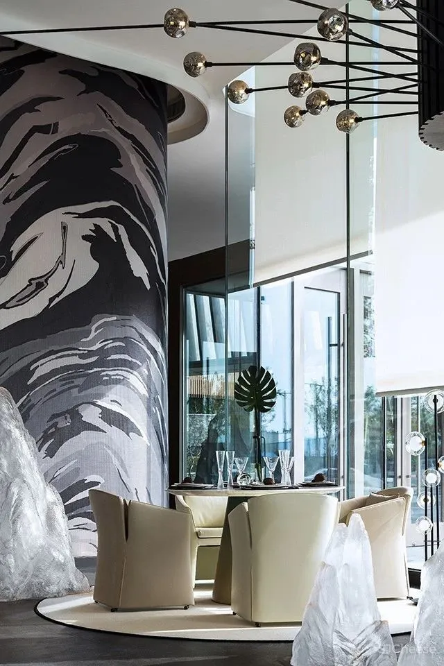 不拘一格的售楼处设计,仿佛置身在山水自然间