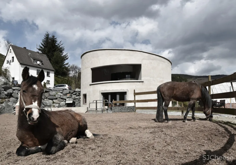 Christoph Hesse Architects | 德国极简环保别墅 Villa F 首