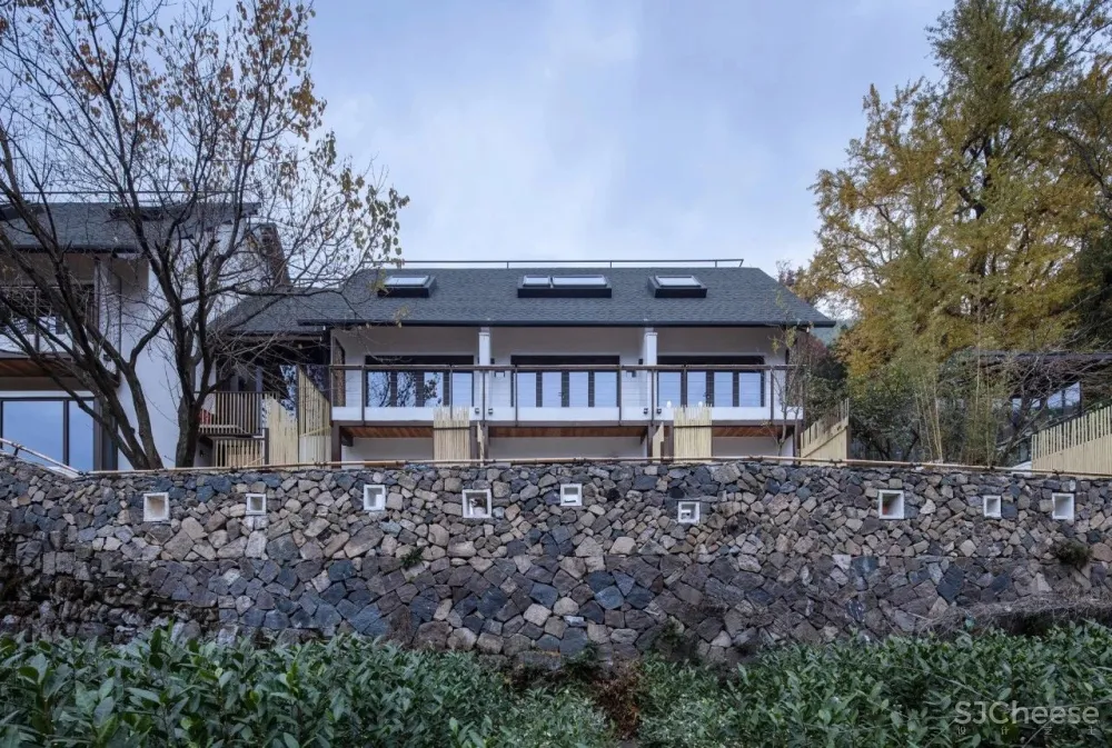 新作:隐于安吉深山老林的朴质乡居,美丽四季就在门前