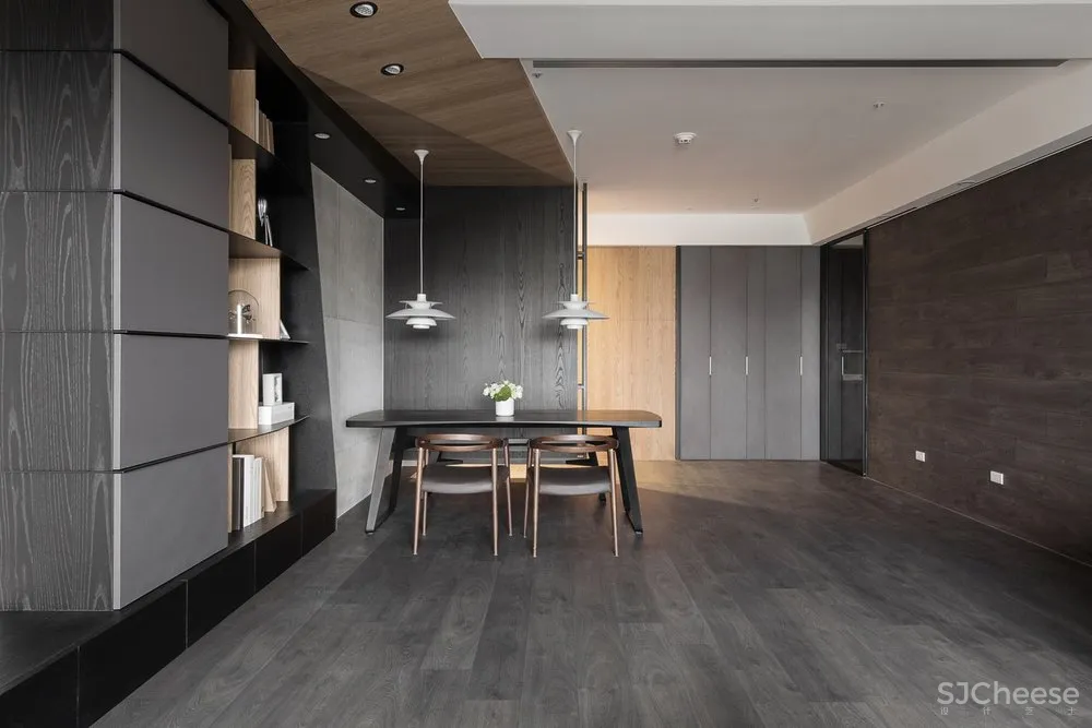 现实主义·口木平方 乘四研究所