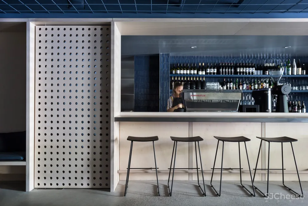 首发 | Figureground Architecture：MR . JOE餐厅