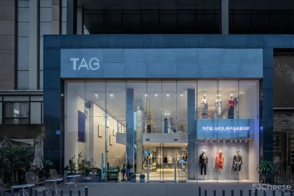 高级灰打造的商业空间,震撼灵魂的美