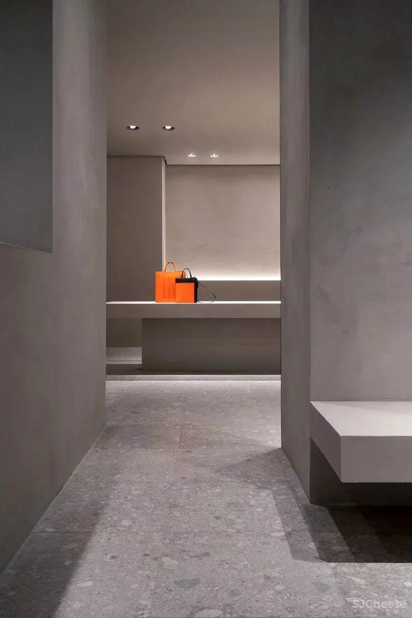 极简大师John Pawson 为意大利的“爱马仕”打造艺术馆式旗舰店丨格调十足 首