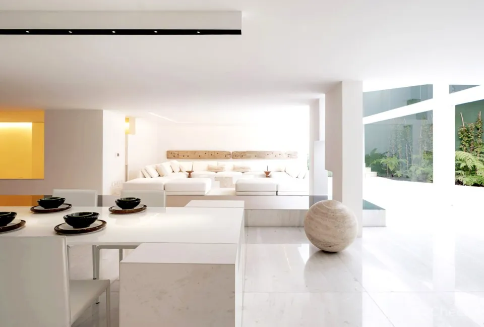 最新 | Miguel Angel Aragones:极简主义的极致理性