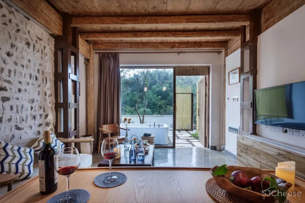 新作:隐于安吉深山老林的朴质乡居,美丽四季就在门前