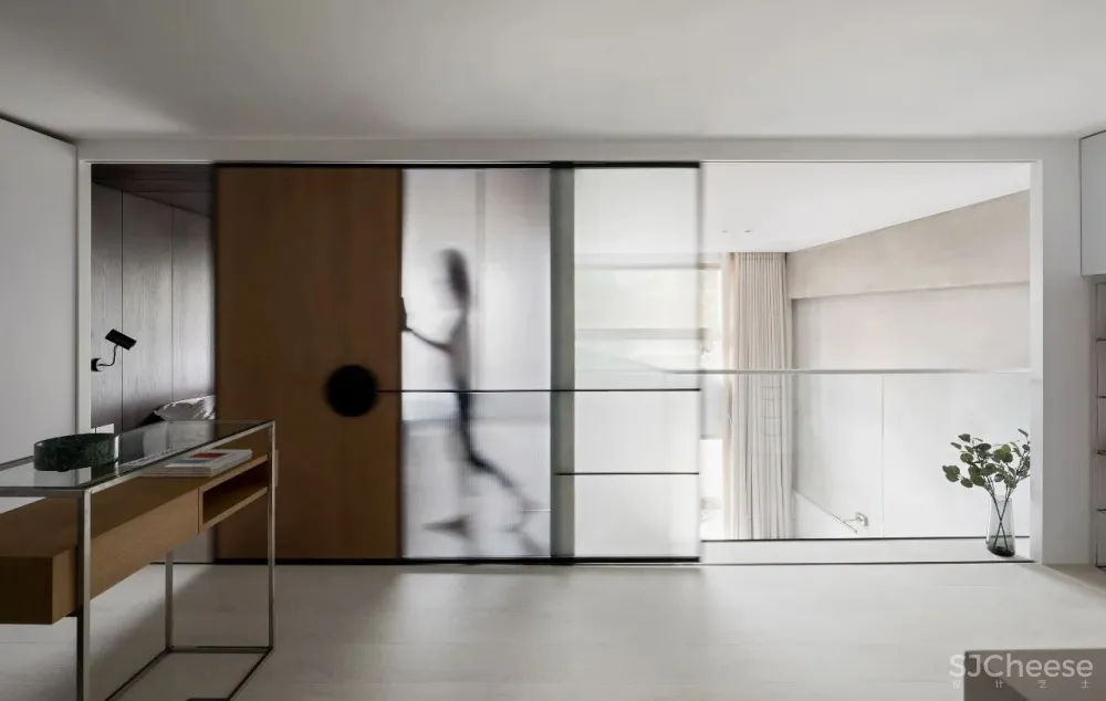 LOFT 配上移门，让家大 3 倍！ 首