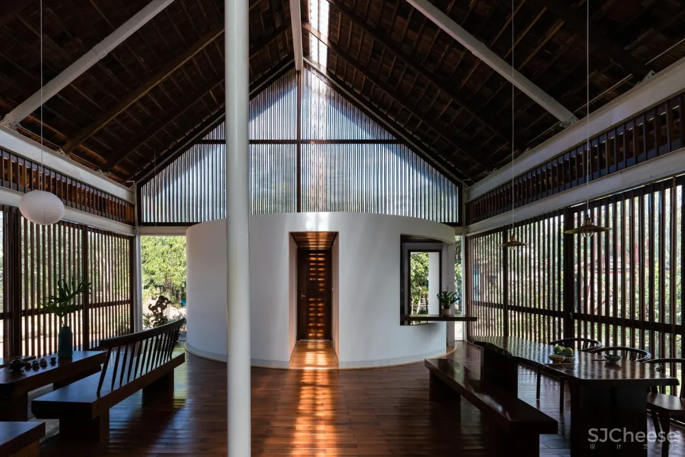 rear studio + AHO design studio | 柬埔寨YT House