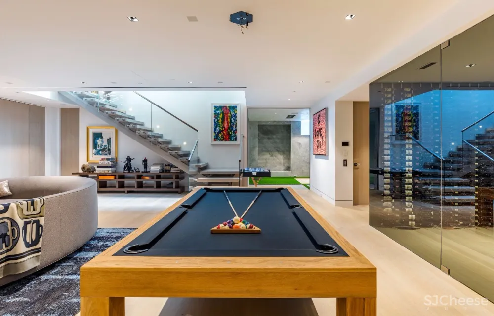 3.98 亿的超级山顶豪宅，无比奢侈的观景台