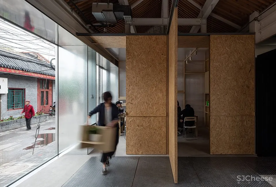 PAGEONE 胡同中的办公室 即作建筑