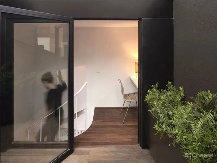 马德里:顶层空间的惬意场域,宁静与放松之旅