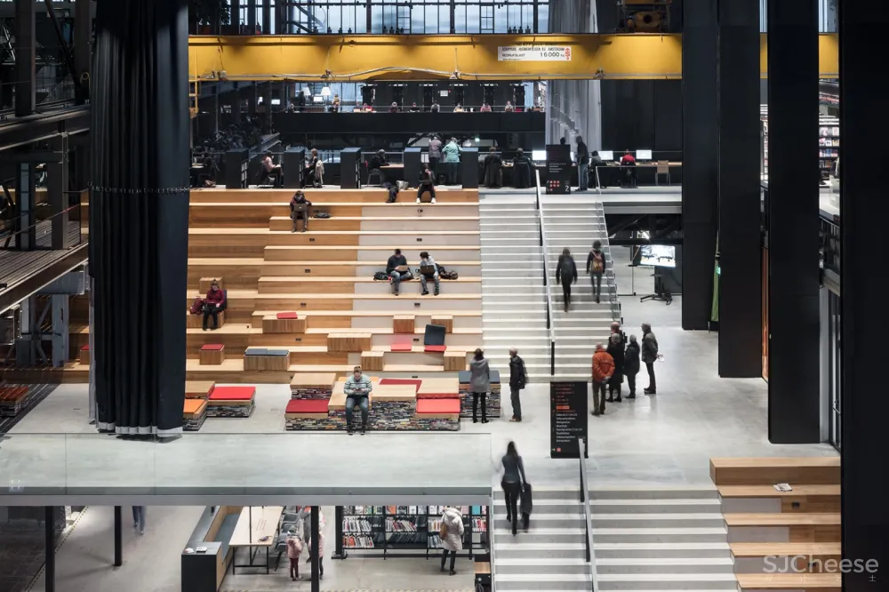 LocHal图书馆建筑设计，荷兰 / Civic Architects