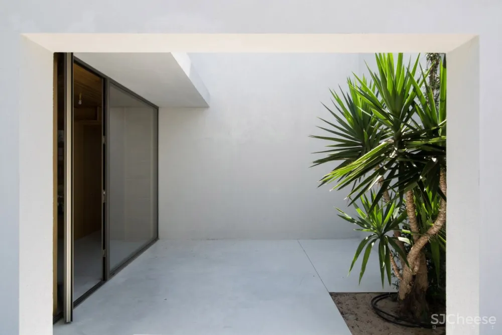 Troia住宅,葡萄牙 / Miguel Marcelino