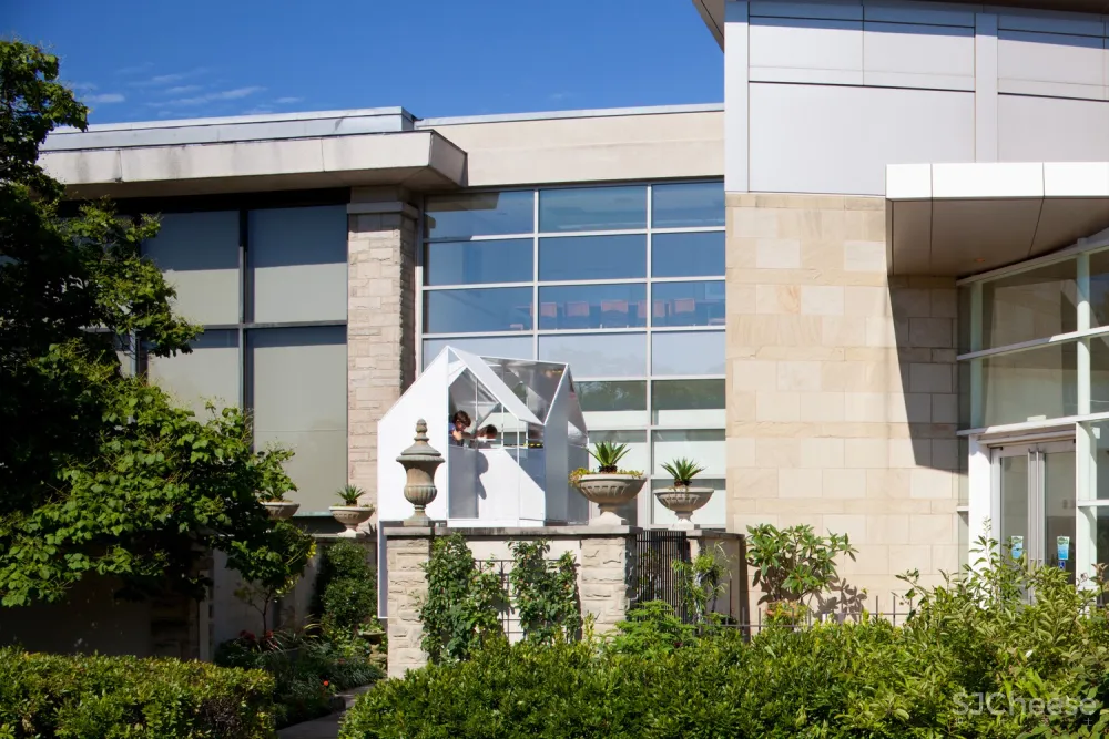 “反射”树屋 / SILO AR + D