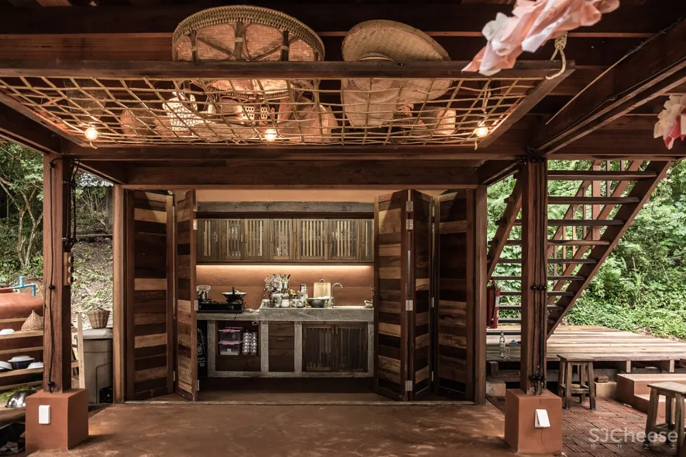 AHSA农场民宿，泰国 / Creative Crews Ltd.