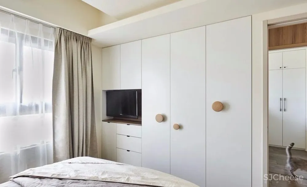 做合格猫奴丨这对小夫妻将家装修成猫主子的欢乐空间