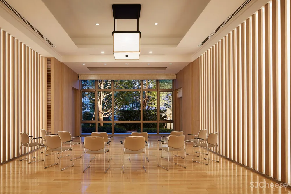 神户太阳城公寓大楼，日本 / Richard Beard Architects 首