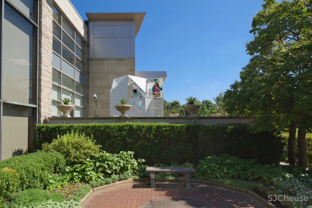 “反射”树屋 / SILO AR + D