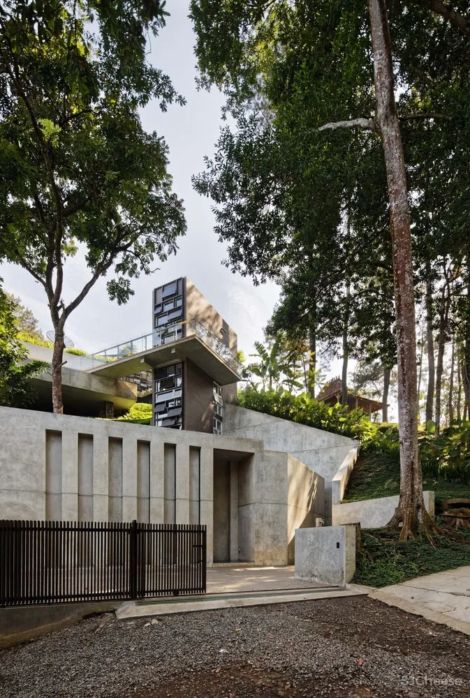 TWS & Partners | 远离城市喧嚣的Hanging别墅