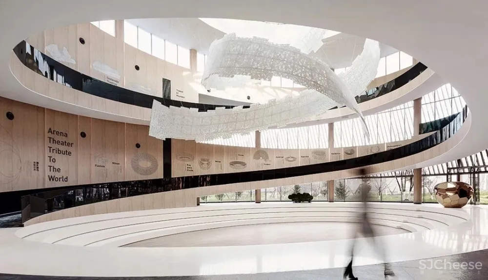 不拘一格的售楼处设计,仿佛置身在山水自然间