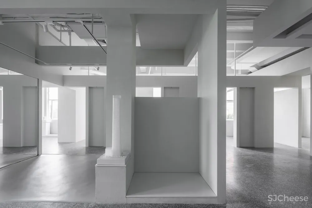 上海华山路ORIA办公室 / 上海和睿规划建筑设计有限公司 首