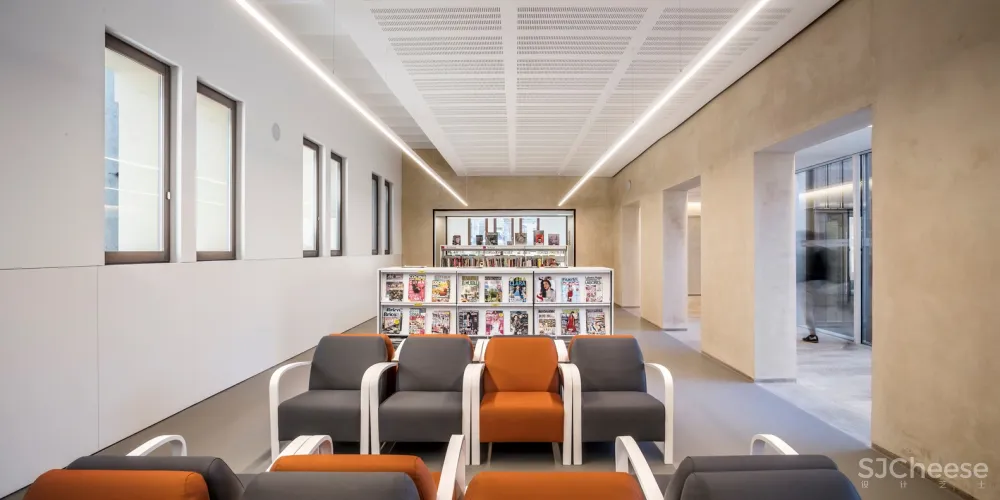 Sant Sadurní d’Anoia 文化中心 / taller 9s arquitectes