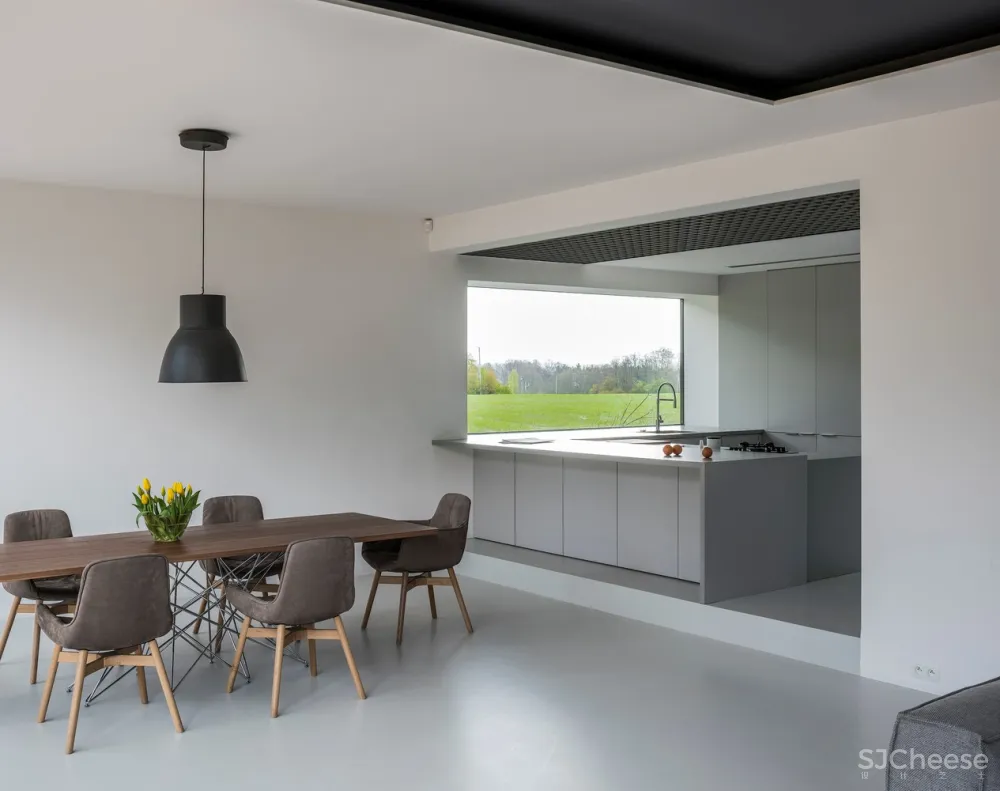 Biuro Toprojekt | 手工建造波兰红房子