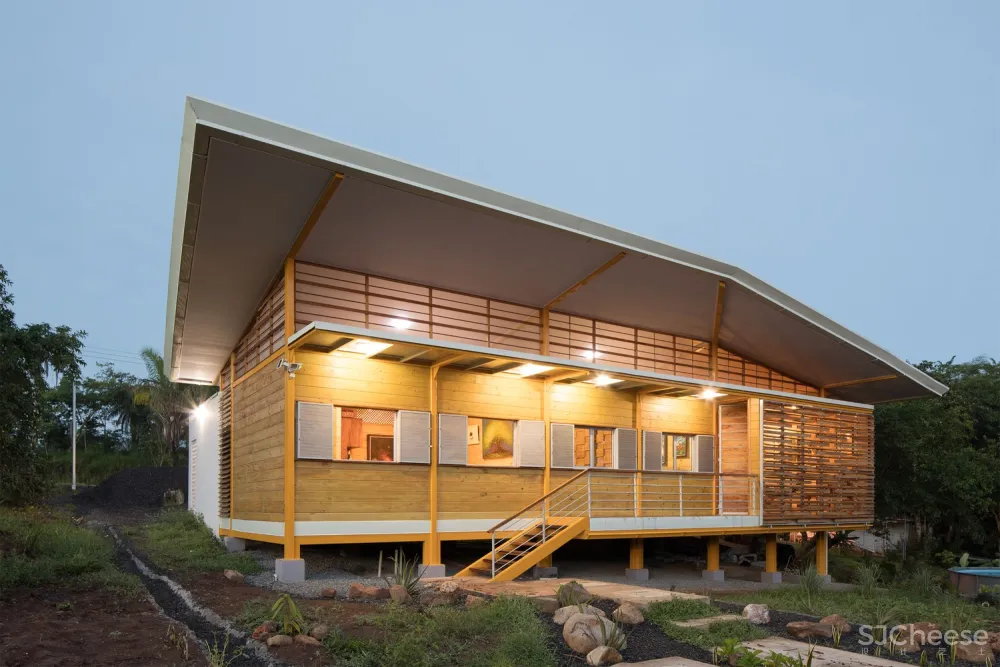 Esparza 住宅 / YUSO