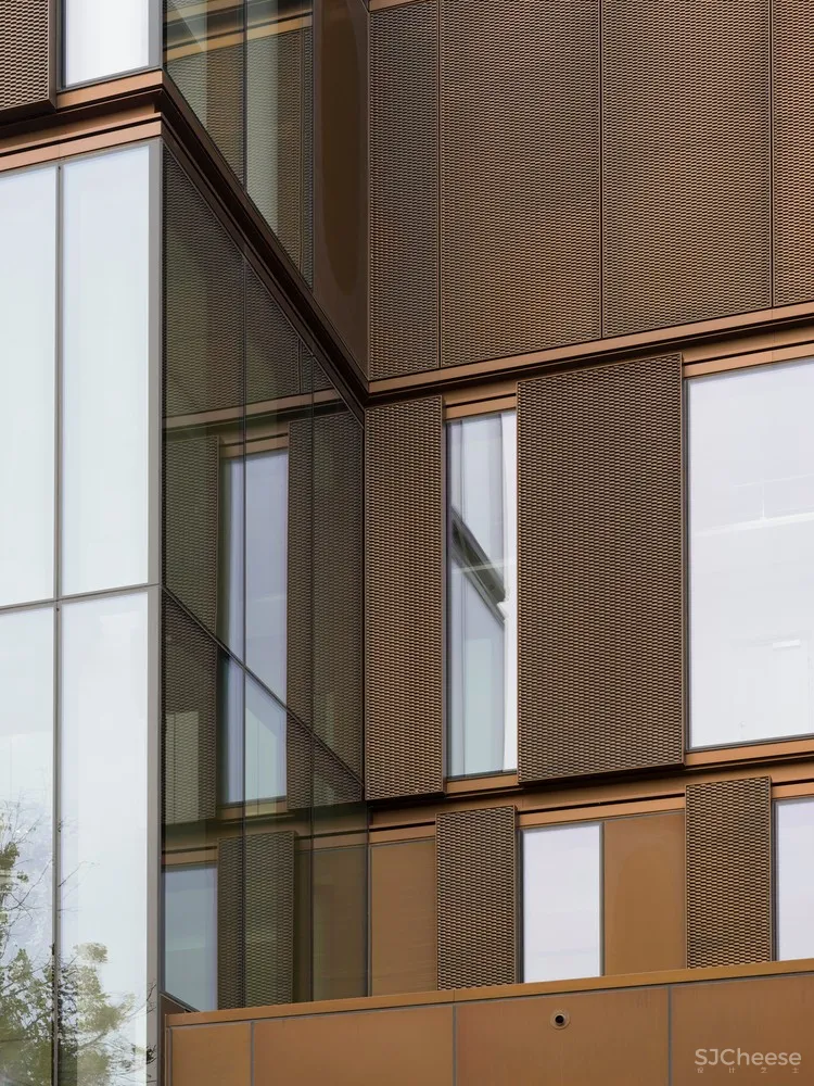 临床生物化学实验大楼 / Mikkelsen Architects