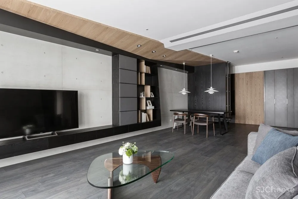 现实主义·口木平方 乘四研究所